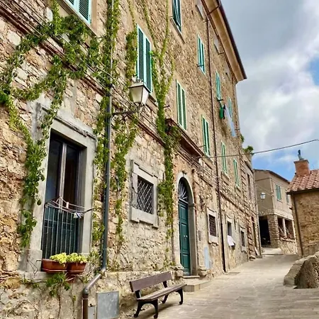 Bilocale Vista Mare Nel Borgo Di Campiglia Marittima