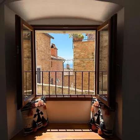 Bilocale Vista Mare Nel Borgo Di *