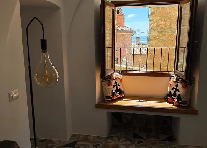 Bilocale Vista Mare Nel Borgo Di شقة *